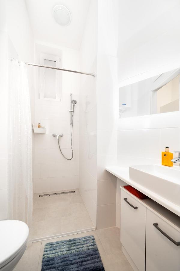 Malixa - Apartment In The Heart Of Vienna Next To Metro Exterior foto